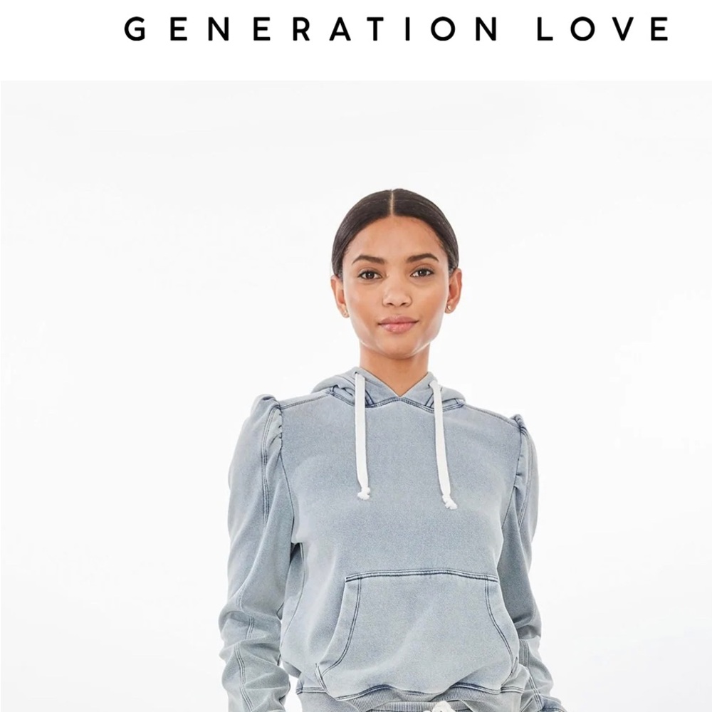 GENERATION LOVE SWEATSHIRT